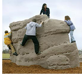 Climbing Boulders Cliff Boulder (Image courtesy Playworld Systems)