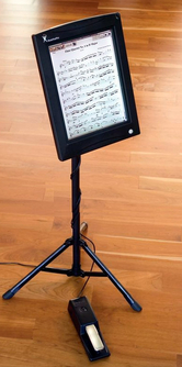 electronic music stand