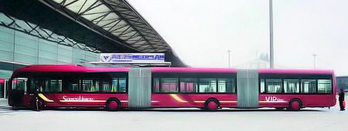 China' 82-Foot Commuter Bus (Image courtesy BackChina)