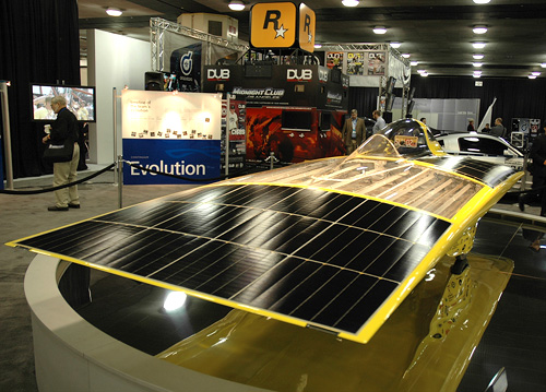University of Michigan Solar Car Team Continuum (Image property of OhGizmo!)