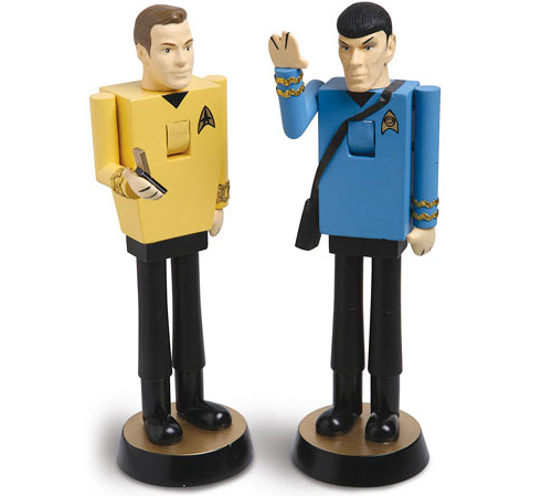Classic Star Trek Nutcrackers (Image courtesy What on Earth)