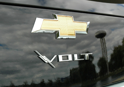 Chevy Volt (Image property OhGizmo!)