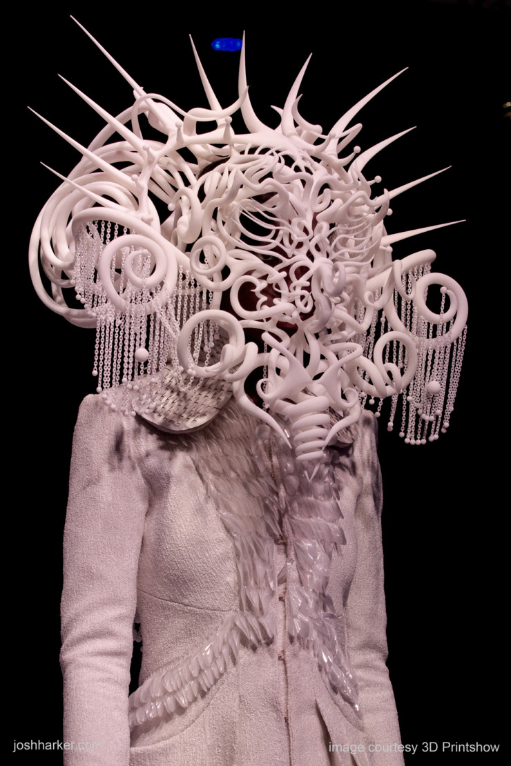This Is What Happens When 3D Printing Meets High Fashion | OhGizmo!