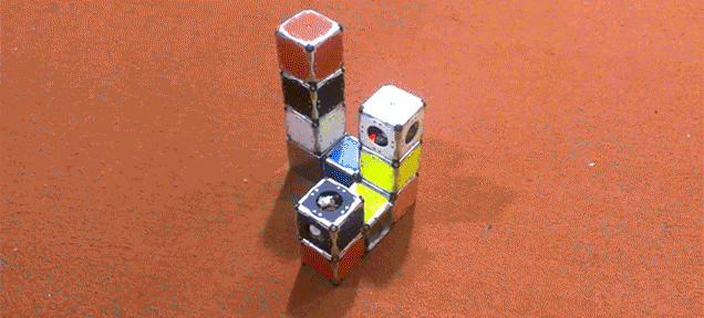 Self-stacking robotic blocks