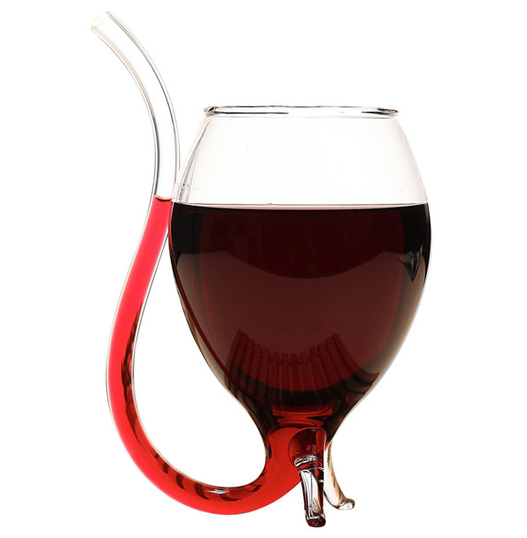 wine-glass-with-straw-595x607