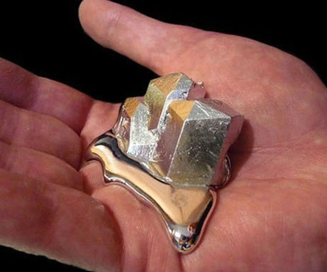 gallium-melts-in-your-hand-10843
