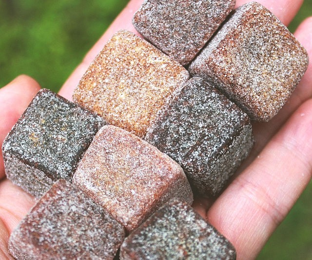 chewable-coffee-cubes-640x533