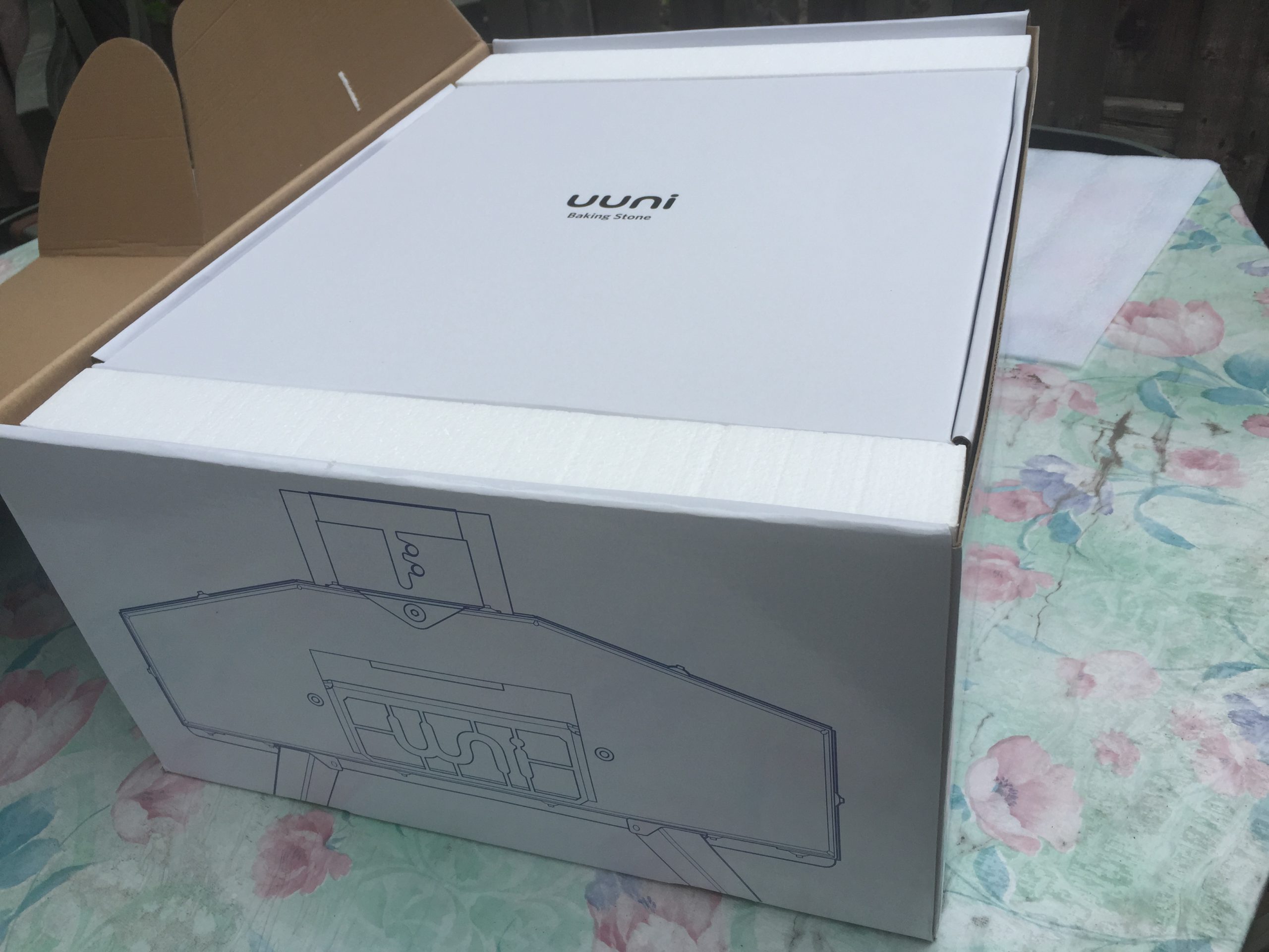 OhGizmo! Review: The Uuni 2S Is The Portable Wood-fired Pizza Oven You’ve Been Waiting For