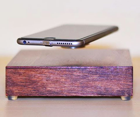 levitating-wireless-smartphone-charger