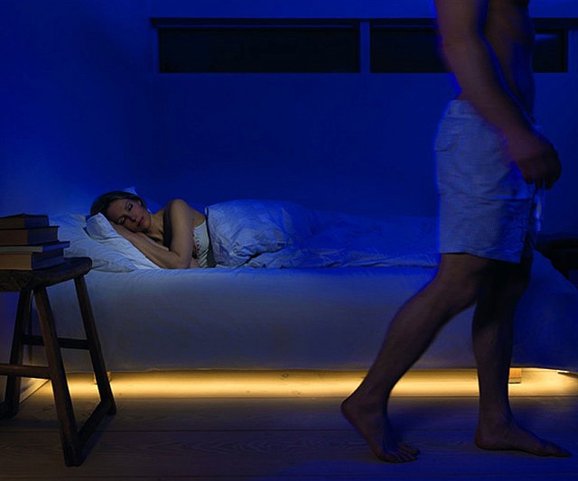 motion-activated-ambient-bedlight-640x533