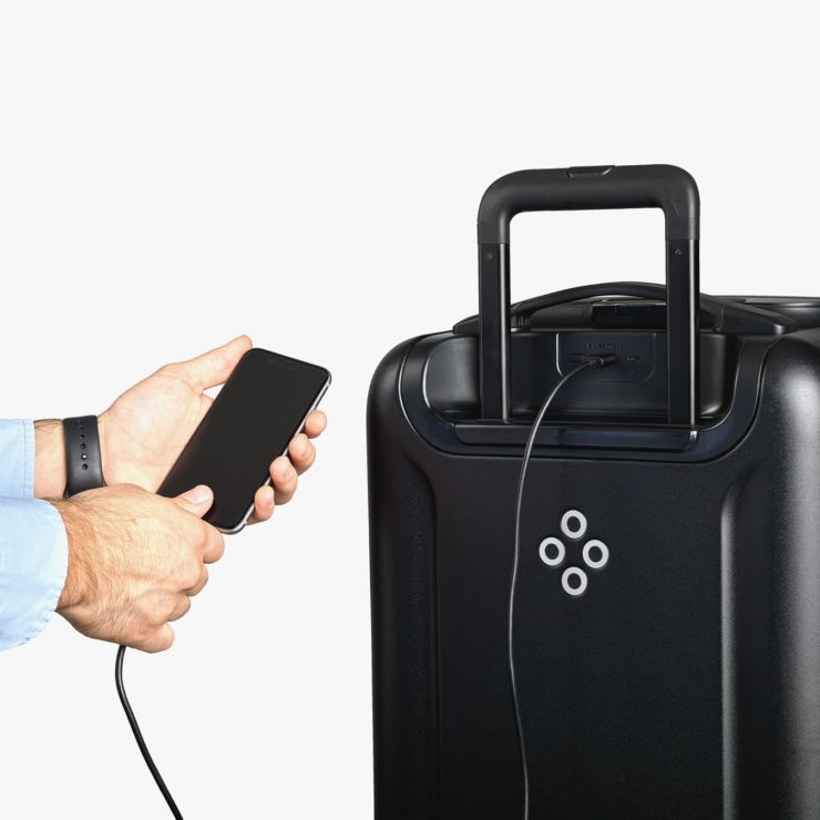 Why You Need Smart Luggage