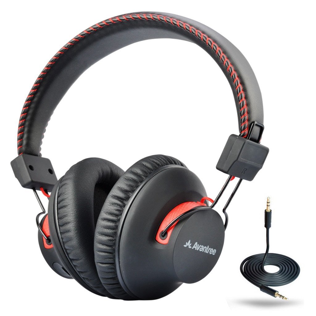 Today’s Best Headphones and Earbuds That You Can Get At a Discount